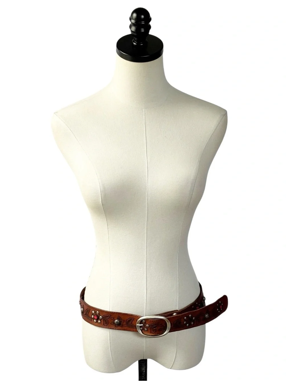 Campomaggi Iperico Cognac-coloured leather belt w/ metallic studs floral motif